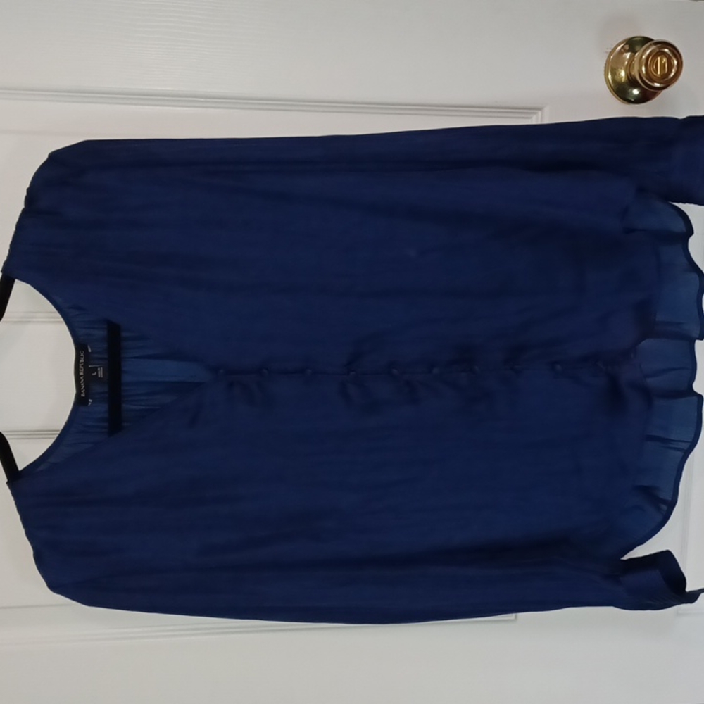 Banana republic blue blouse